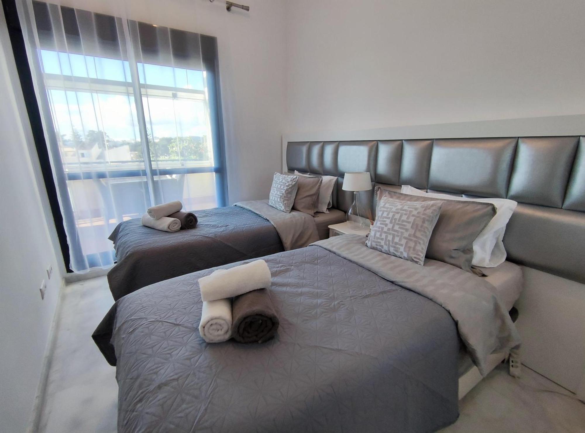 Luxury Duplex Infinity Pool Ehhouse Apartamento Estepona Exterior foto